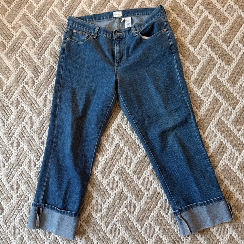 Calvin Klein Jeans faded dark wash blue lean cuffed Jean size 10